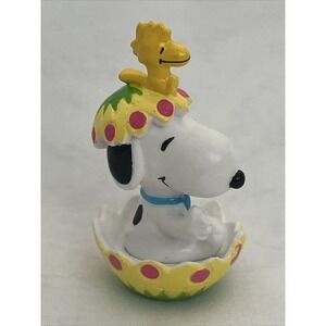 Snoopy & Woodstock Easter Egg‎ Fun, Peanuts Vintage Figurine, Whitman's